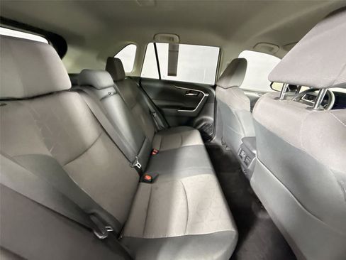 Certified 2024 Toyota RAV4 XLE image 41