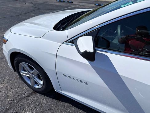 Used 2024 Chevrolet Malibu LS FWD image 12