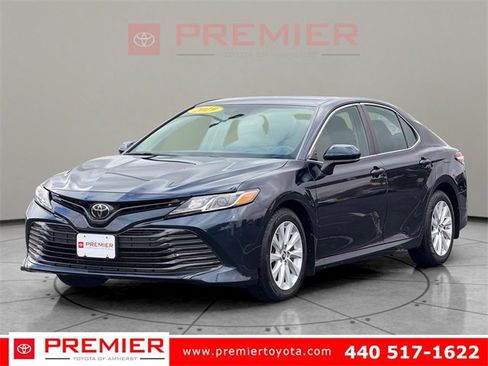 Used 2019 Toyota Camry LE image 1