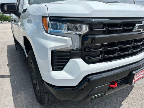 Used 2025 Chevrolet Silverado 1500 LT Trail Boss w/ Convenience Package II AWD/4WD image 10