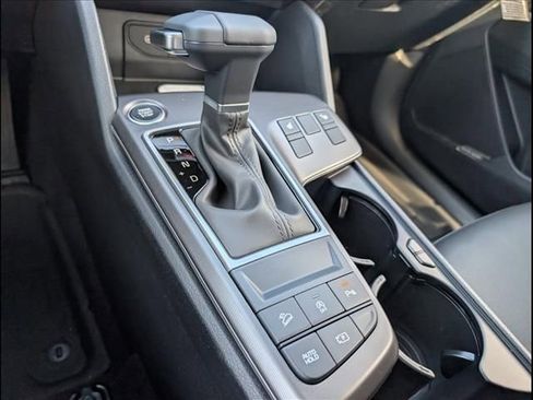 New 2026 Kia Sportage SX FWD image 12