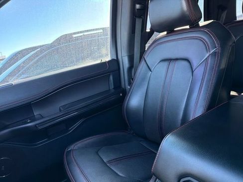 Used 2021 Ford Expedition Limited AWD/4WD image 18