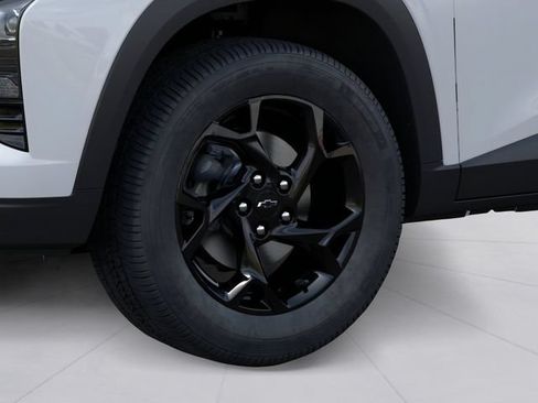 New 2026 Chevrolet Trax LT w/ Driver Confidence Package FWD image 9