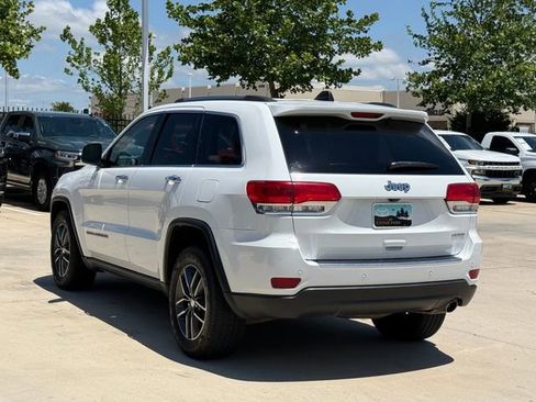Used 2017 Jeep Grand Cherokee Limited w/ Luxury Group II RWD image 6