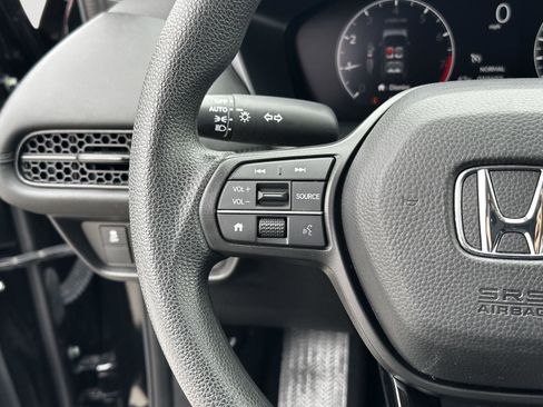 Certified 2025 Honda HR-V LX image 12