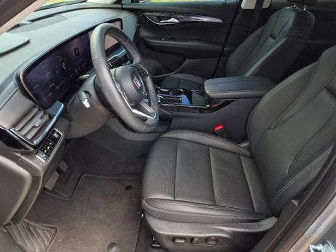 Used 2025 Buick Envision Preferred AWD/4WD image 8