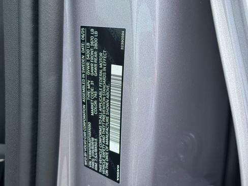 New 2026 Volvo XC60 B5 Core w/ Protection Package image 33