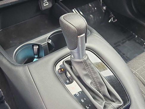 Used 2023 Honda HR-V LX image 21