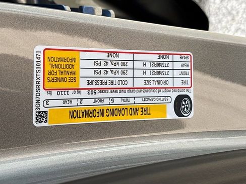 New 2026 Chevrolet Equinox EV RS AWD/4WD image 36