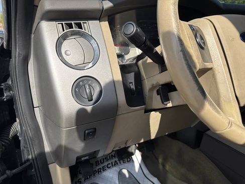 Used 2012 Ford Expedition XLT AWD/4WD image 10