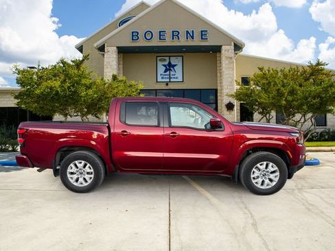 Used 2024 Nissan Frontier SV w/ SV Convenience Package RWD image 7