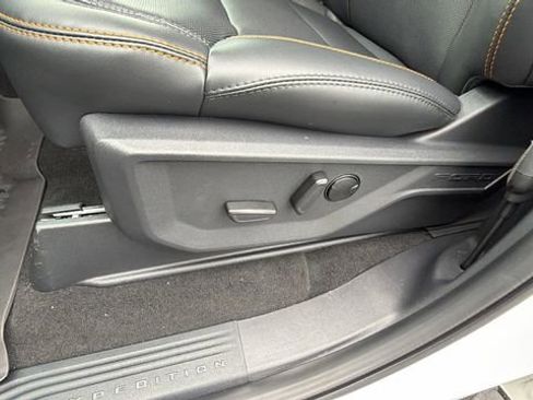 New 2026 Ford Expedition Tremor image 25