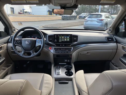 Certified 2022 Honda Pilot Special Edition image 32