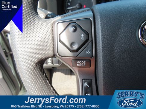 Used 2023 Toyota Tacoma TRD Off-Road image 23