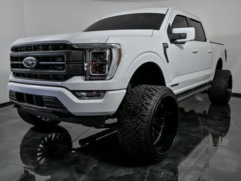Used 2021 Ford F150 Lariat w/ Equipment Group 502A High AWD/4WD image 5