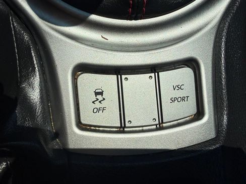 Used 2013 Subaru BRZ Limited w/ Popular Pkg 1B RWD image 22