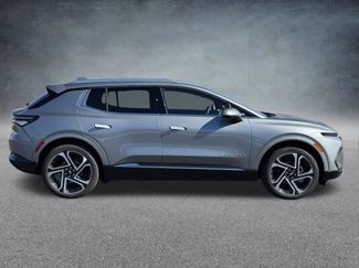 New 2026 Chevrolet Equinox EV LT video 2