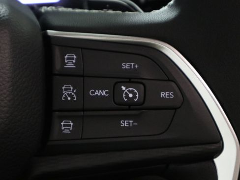 New 2026 Jeep Grand Cherokee Laredo AWD/4WD image 28