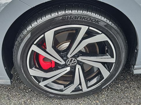 Certified 2023 Volkswagen Jetta GLI Autobahn FWD image 5