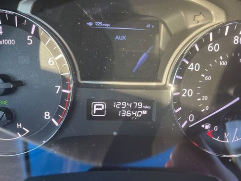 Used 2013 Nissan Altima 2.5 SV w/ 2.5SV Convenience Pkg image 5