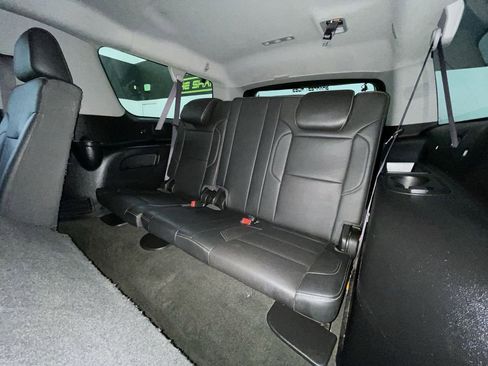 Used 2017 GMC Yukon XL SLT image 27