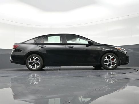 Used 2021 Kia Forte LXS image 28