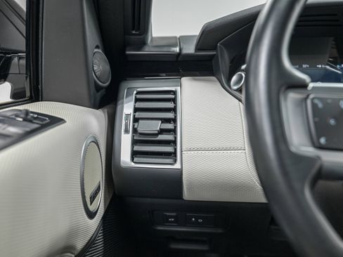 Used 2023 Land Rover Discovery S R-Dynamic image 18