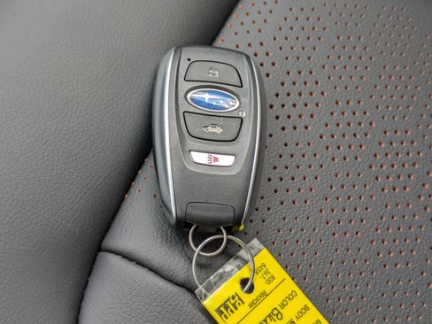 Certified 2025 Subaru Crosstrek 2.5i Limited w/ Popular Package #3A image 29