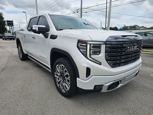 Used 2024 GMC Sierra 1500 Denali Ultimate AWD/4WD image 7