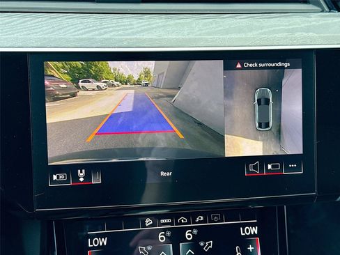Certified 2024 Audi Q8 e-tron Premium Plus w/ Premium Plus Package AWD/4WD image 14