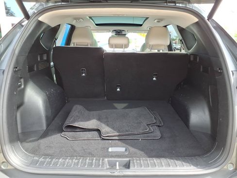 Used 2022 Hyundai Tucson Limited FWD image 12