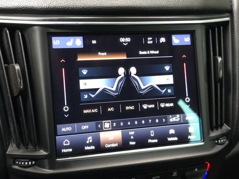 Used 2022 Maserati Levante GT image 37