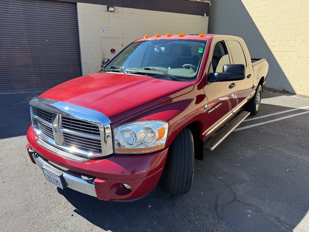 Used 2006 Dodge Ram 3500 Truck Laramie RWD image 4