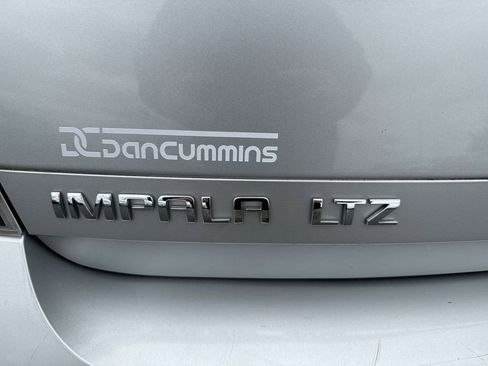 Used 2012 Chevrolet Impala LTZ FWD image 25