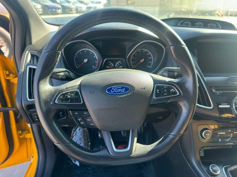 Used 2016 Ford Focus ST w/ Equipment Group 401A image 32