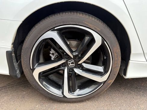 Used 2022 Honda Accord Sport image 5