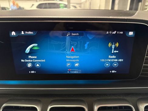 Used 2022 Mercedes-Benz GLS 450 4MATIC w/ Acoustic Comfort Package image 13