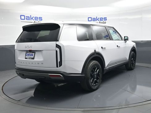 New 2027 Kia Telluride LX FWD image 8