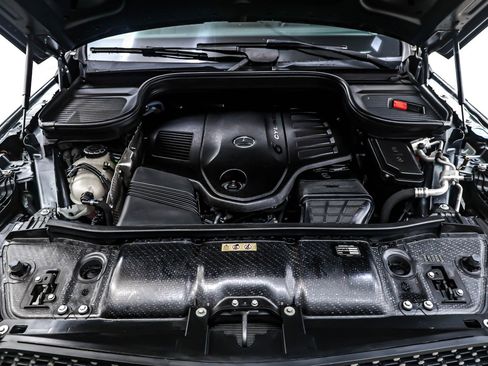 Used 2022 Mercedes-Benz GLE 450 4MATIC w/ Revised AMG Line Exterior image 11