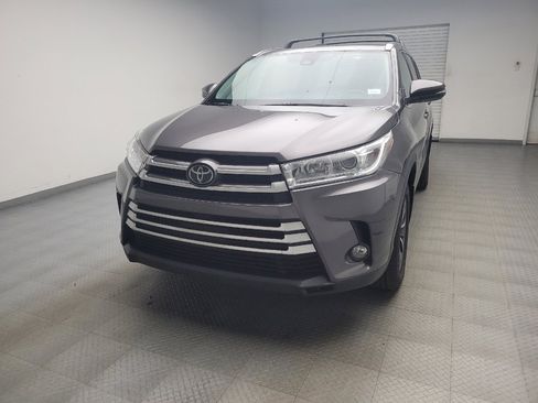 Used 2019 Toyota Highlander XLE w/ Protection Package #3 AWD/4WD image 15