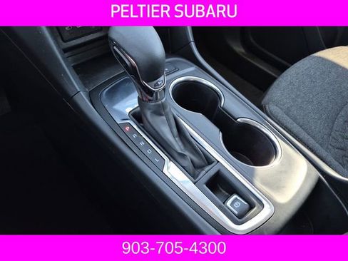 Used 2022 Chevrolet Equinox LT image 37