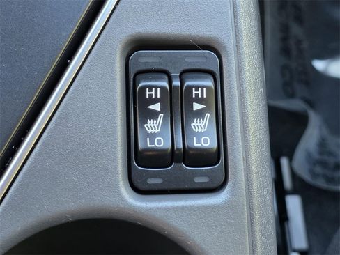 Used 2024 Subaru Crosstrek 2.0i Premium image 23