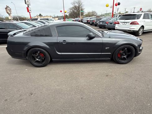 Used 2007 Ford Mustang GT Premium image 8