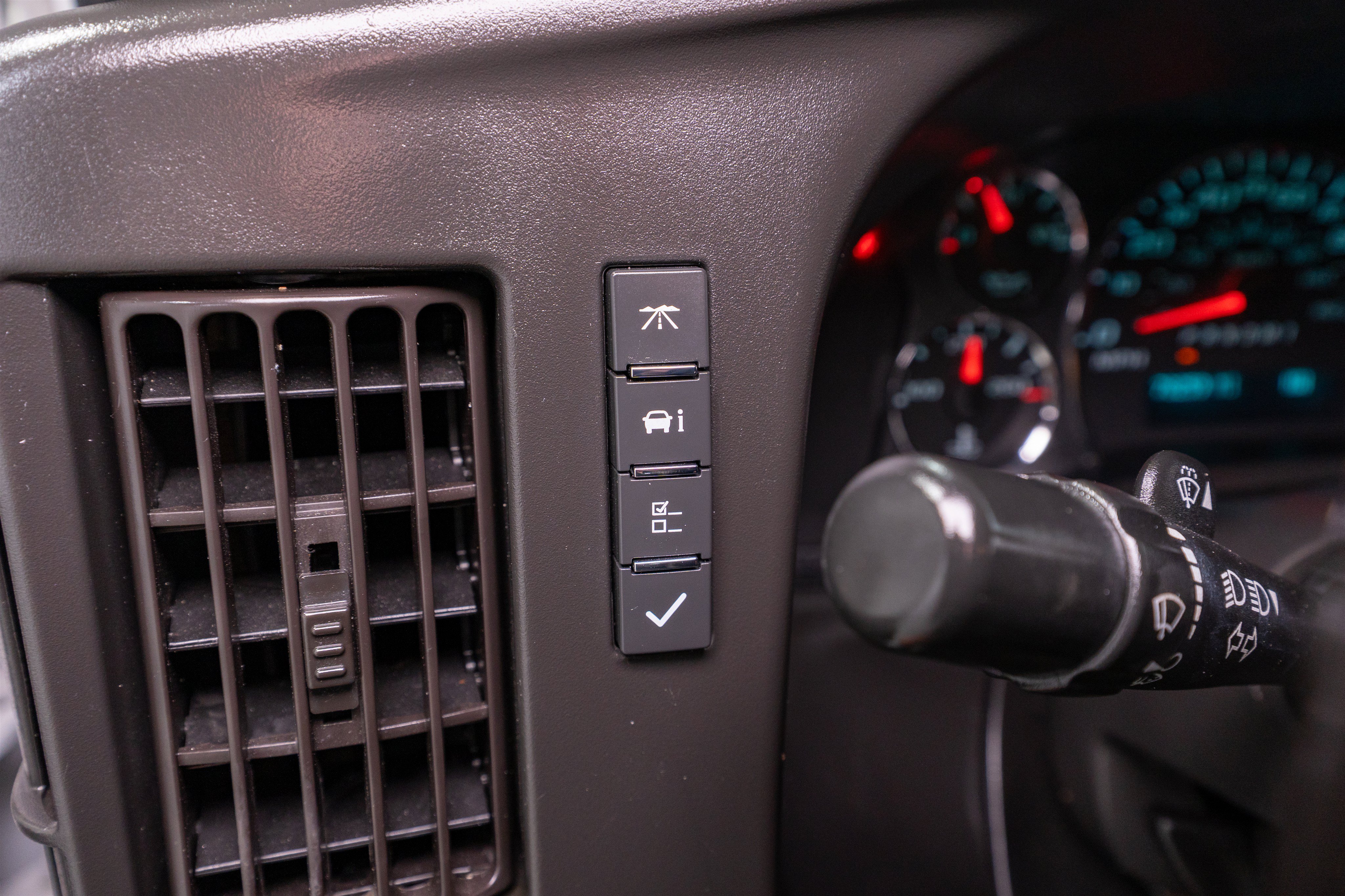 Used 2023 Chevrolet Express 2500 Extended w/ Driver Convenience Package RWD image 25