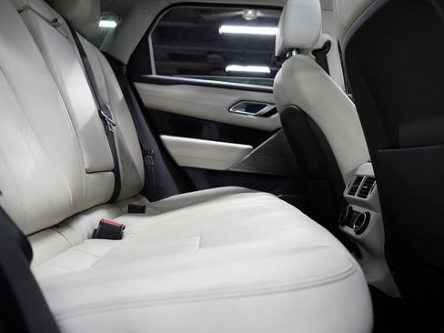 Used 2019 Land Rover Range Rover Velar R-Dynamic SE AWD/4WD image 33