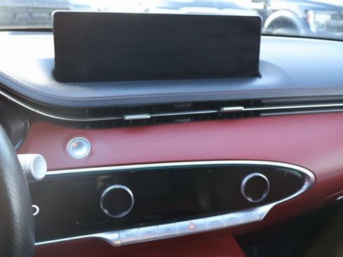 Used 2022 Genesis GV70 3.5T Sport w/ Sport Prestige Package image 11