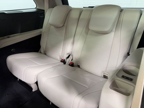 Certified 2025 Mercedes-Benz GLS 450 GLS 450 image 29