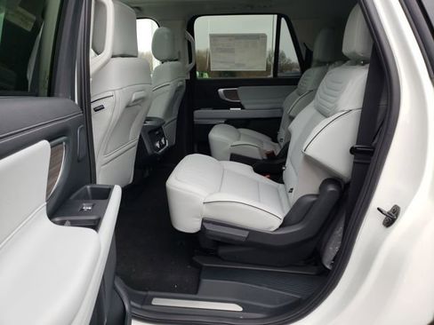 New 2025 Ford Expedition Max Platinum w/ Platinum Ultimate Package image 27