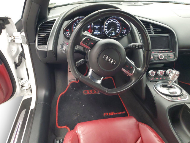 Used 2011 Audi R8 V10 AWD/4WD image 22