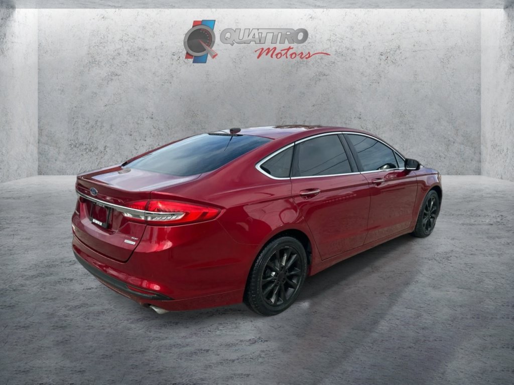 Used 2017 Ford Fusion SE w/ Fusion SE Technology Package FWD image 6